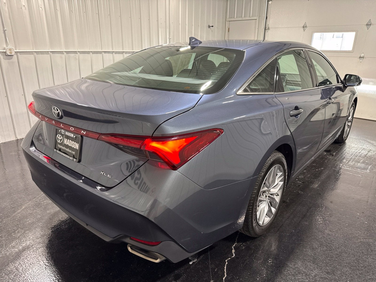 2019 Toyota Avalon XLE