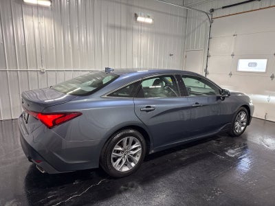2019 Toyota Avalon XLE