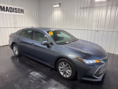 2019 Toyota Avalon XLE