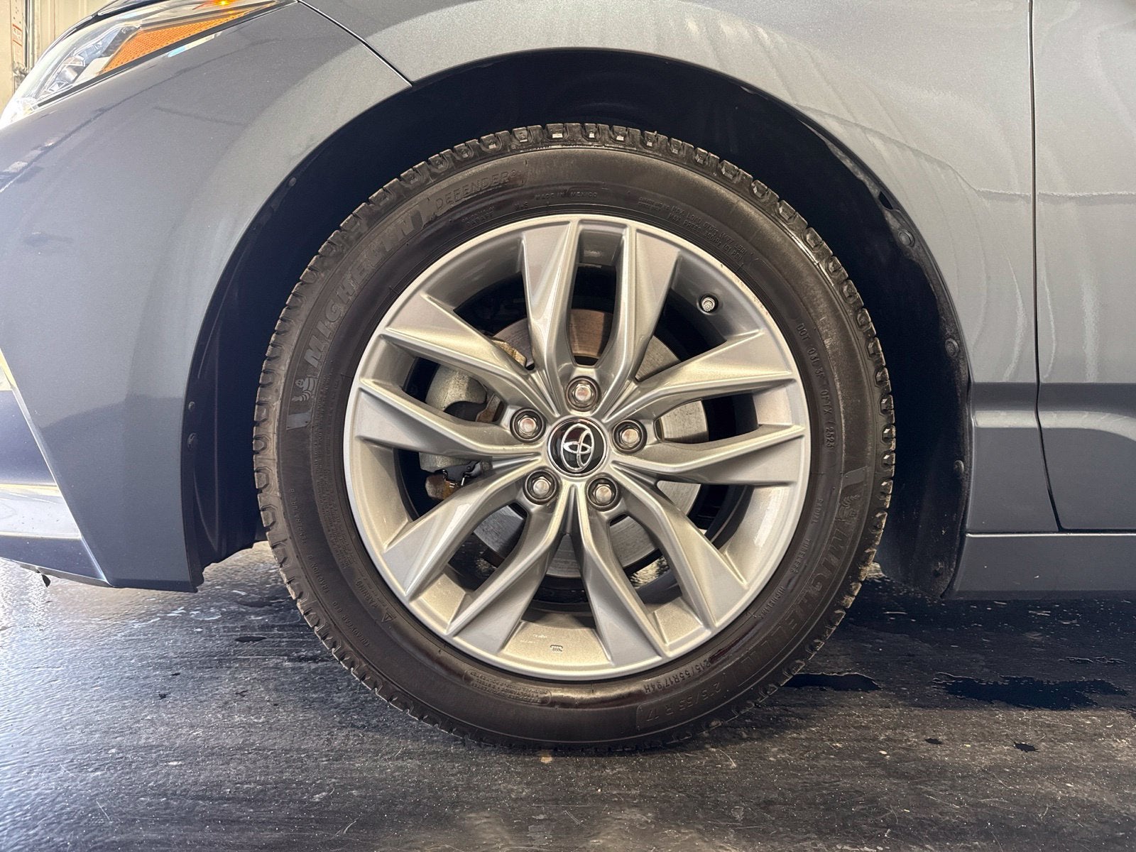2019 Toyota Avalon XLE