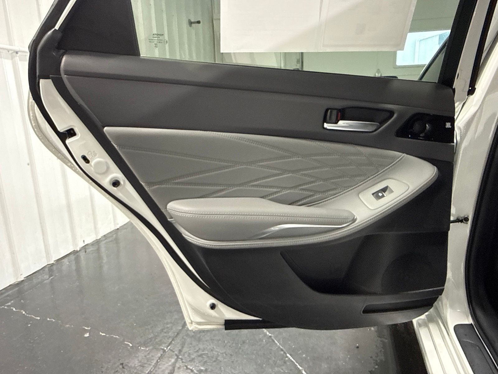 2022 Toyota Avalon Limited