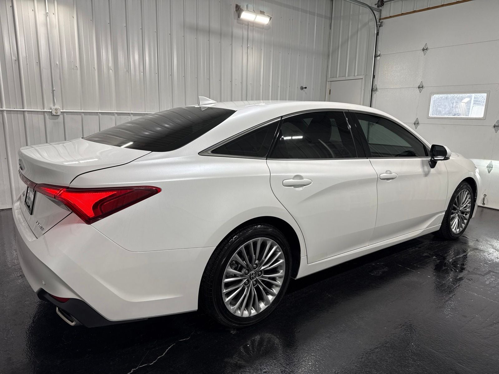 2022 Toyota Avalon Limited