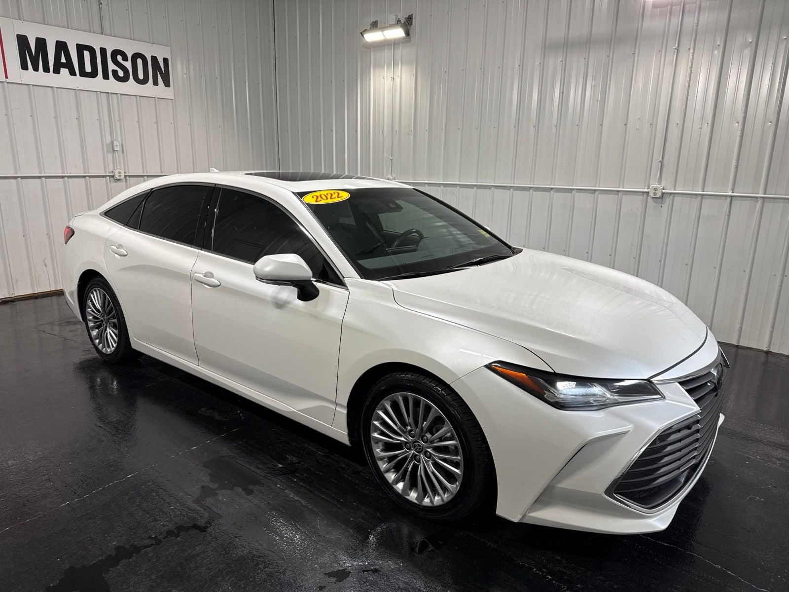 2022 Toyota Avalon Limited