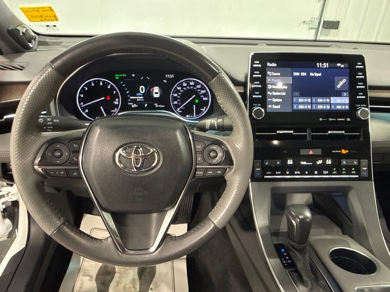 2022 Toyota Avalon Limited
