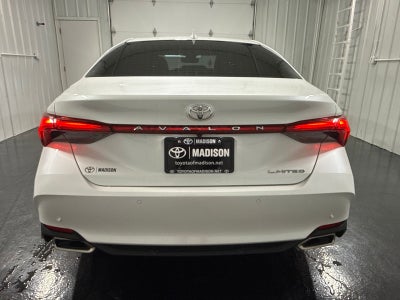 2022 Toyota Avalon Limited