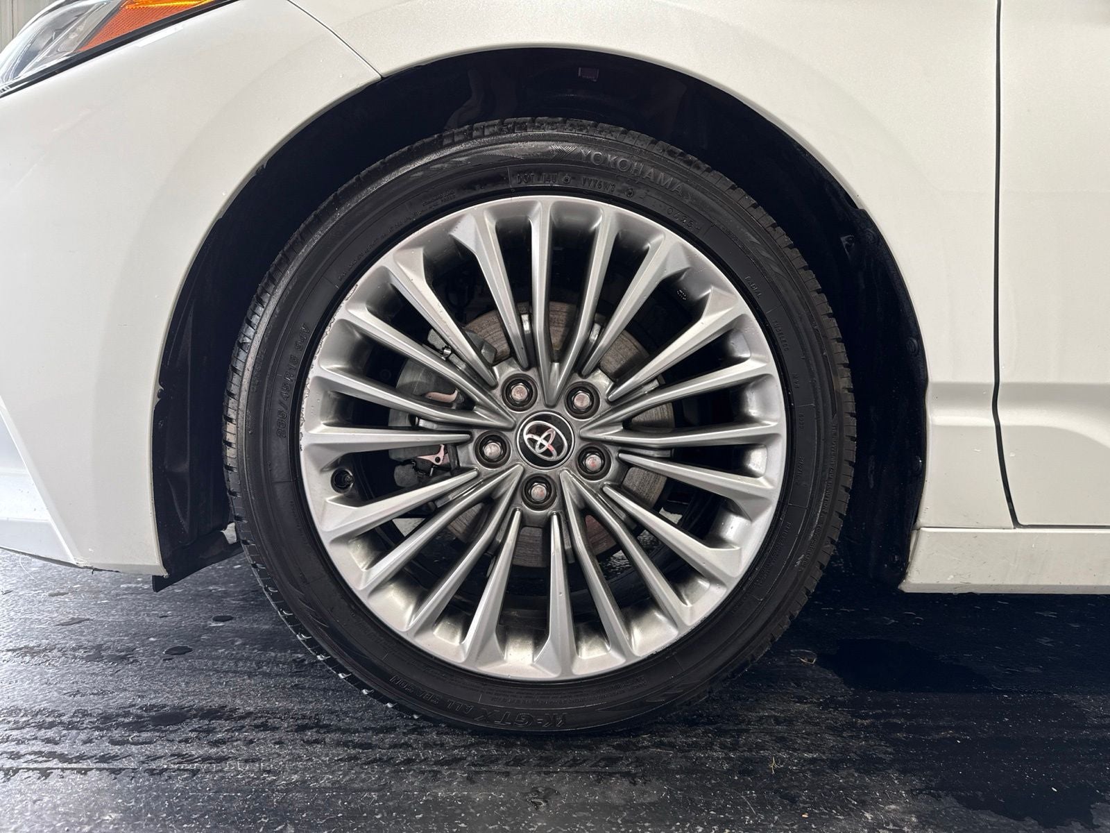2022 Toyota Avalon Limited