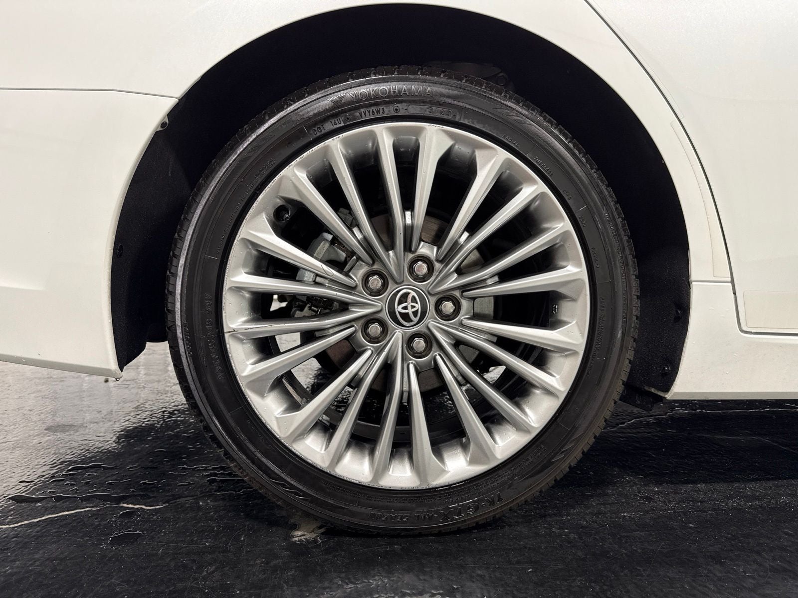 2022 Toyota Avalon Limited