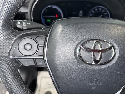 2022 Toyota Avalon Hybrid XSE