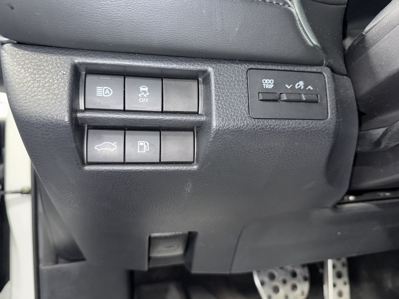 2022 Toyota Avalon Hybrid XSE