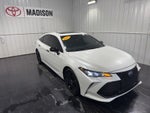 2022 Toyota Avalon Hybrid XSE