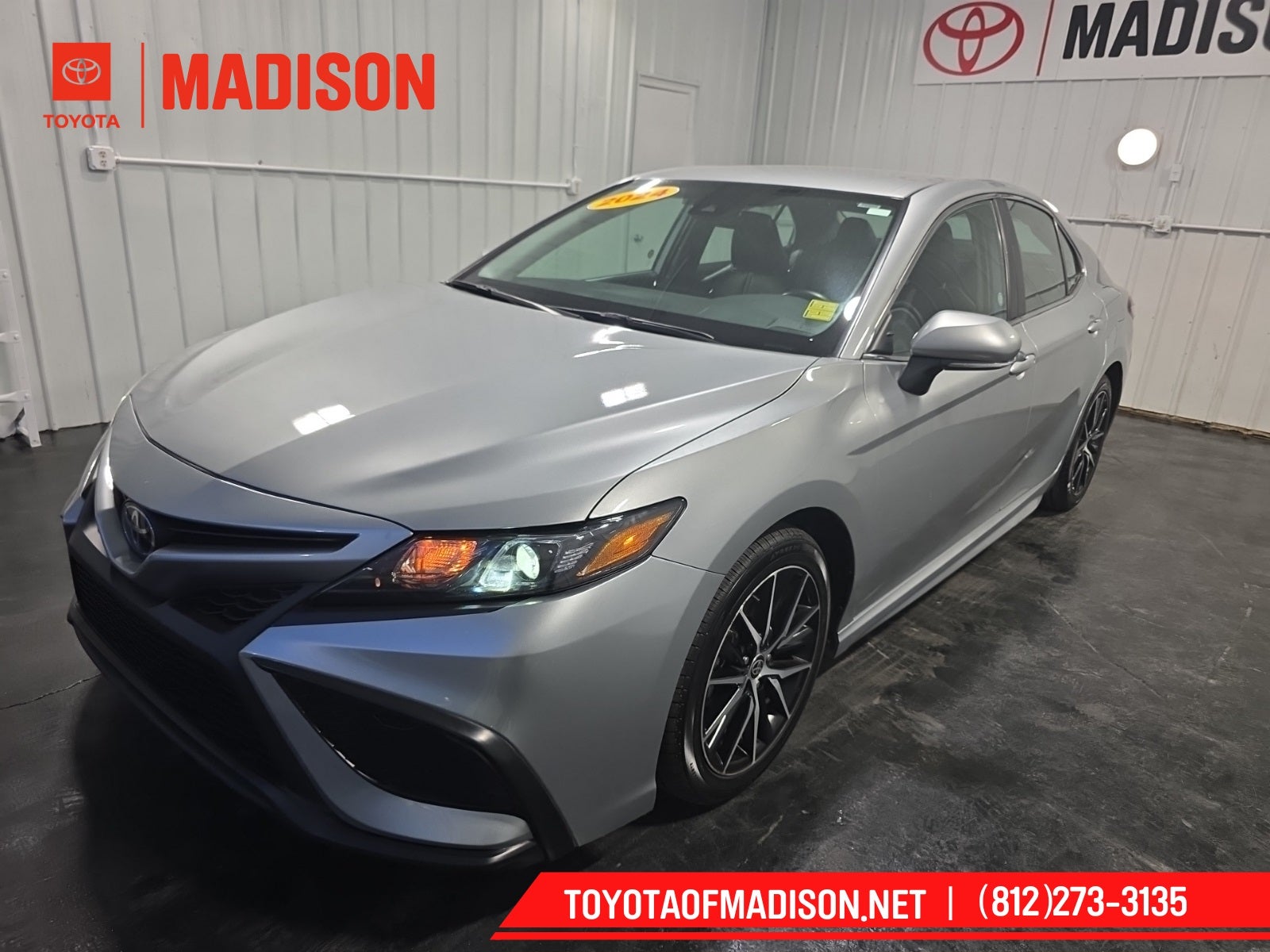 2024 Toyota Camry SE