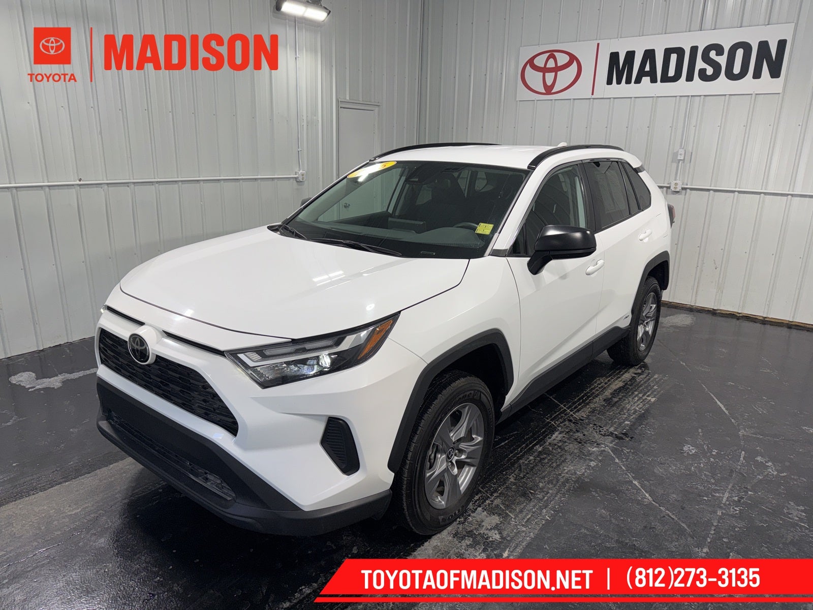 2025 Toyota RAV4 Hybrid LE