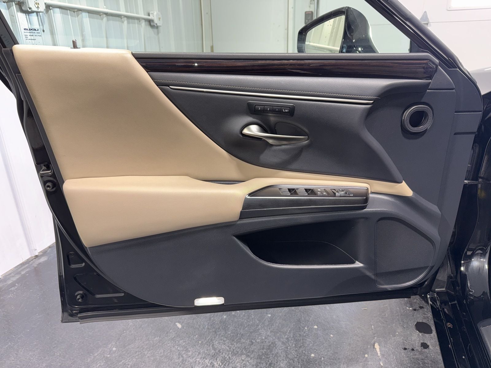 2019 Lexus ES 350
