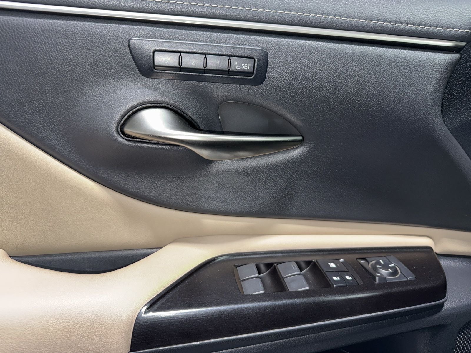2019 Lexus ES 350