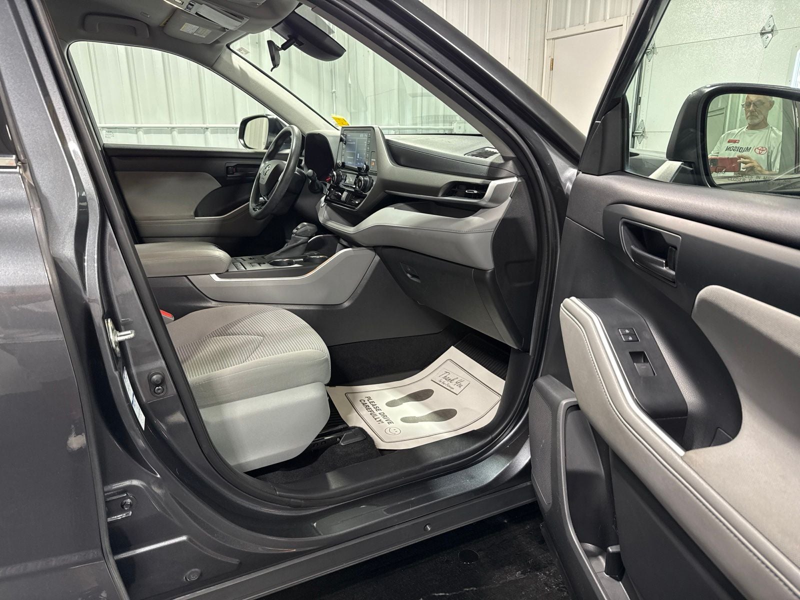 2020 Toyota Highlander L