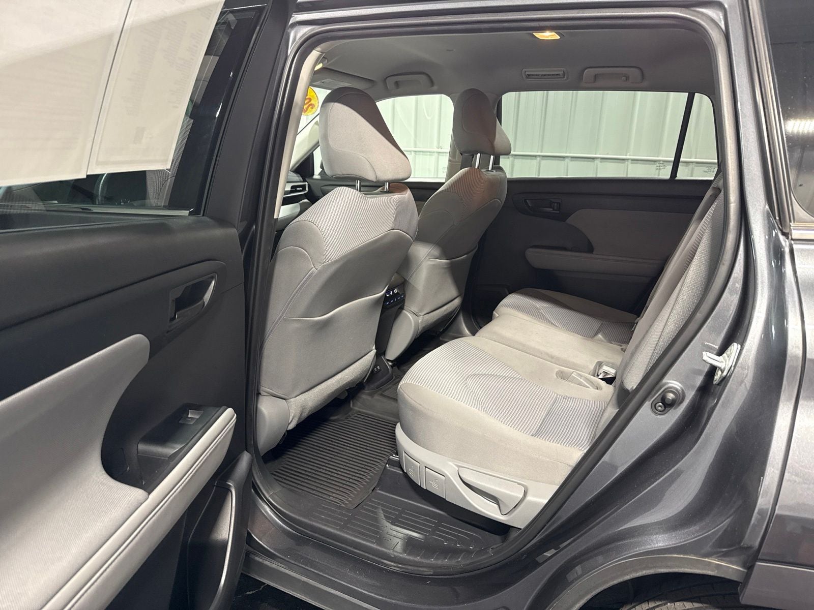 2020 Toyota Highlander L