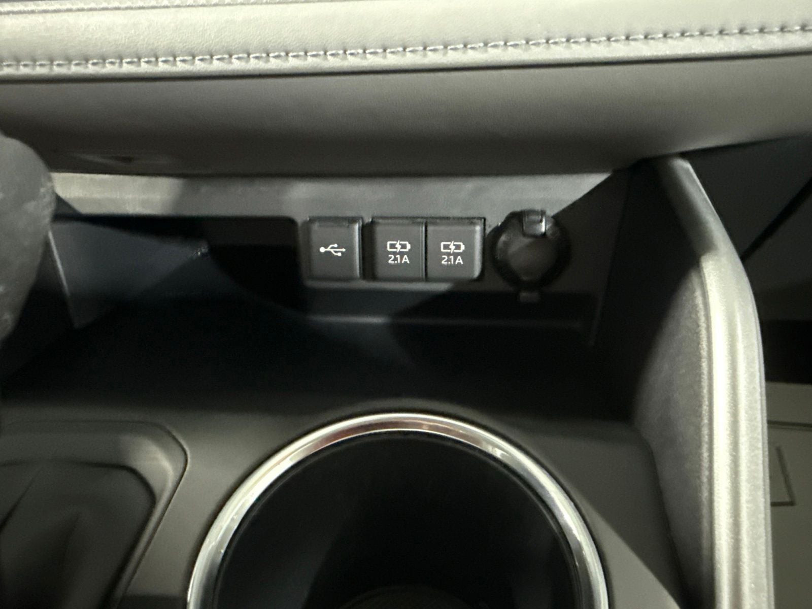 2020 Toyota Highlander L