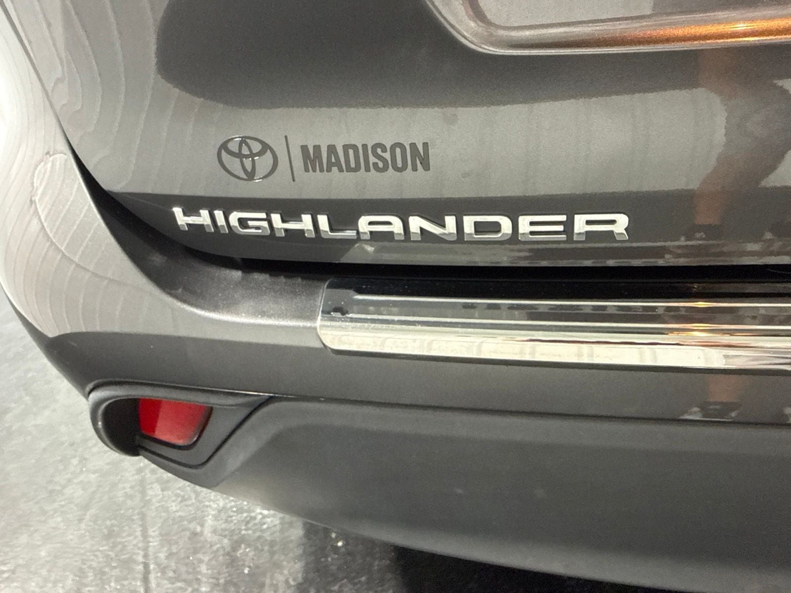 2020 Toyota Highlander L