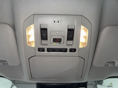 2023 Toyota Highlander Hybrid Platinum