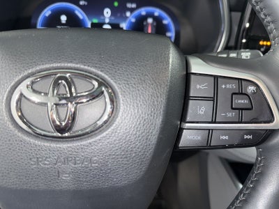 2023 Toyota Highlander Hybrid Platinum
