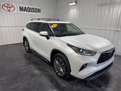 2023 Toyota Highlander Hybrid Platinum