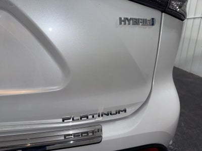 2023 Toyota Highlander Hybrid Platinum