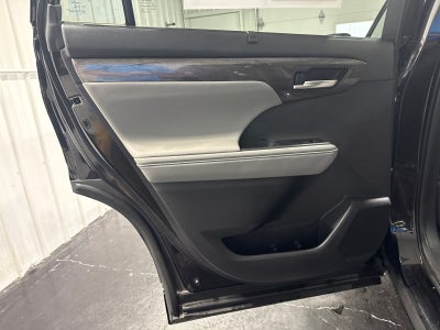 2020 Toyota Highlander Platinum