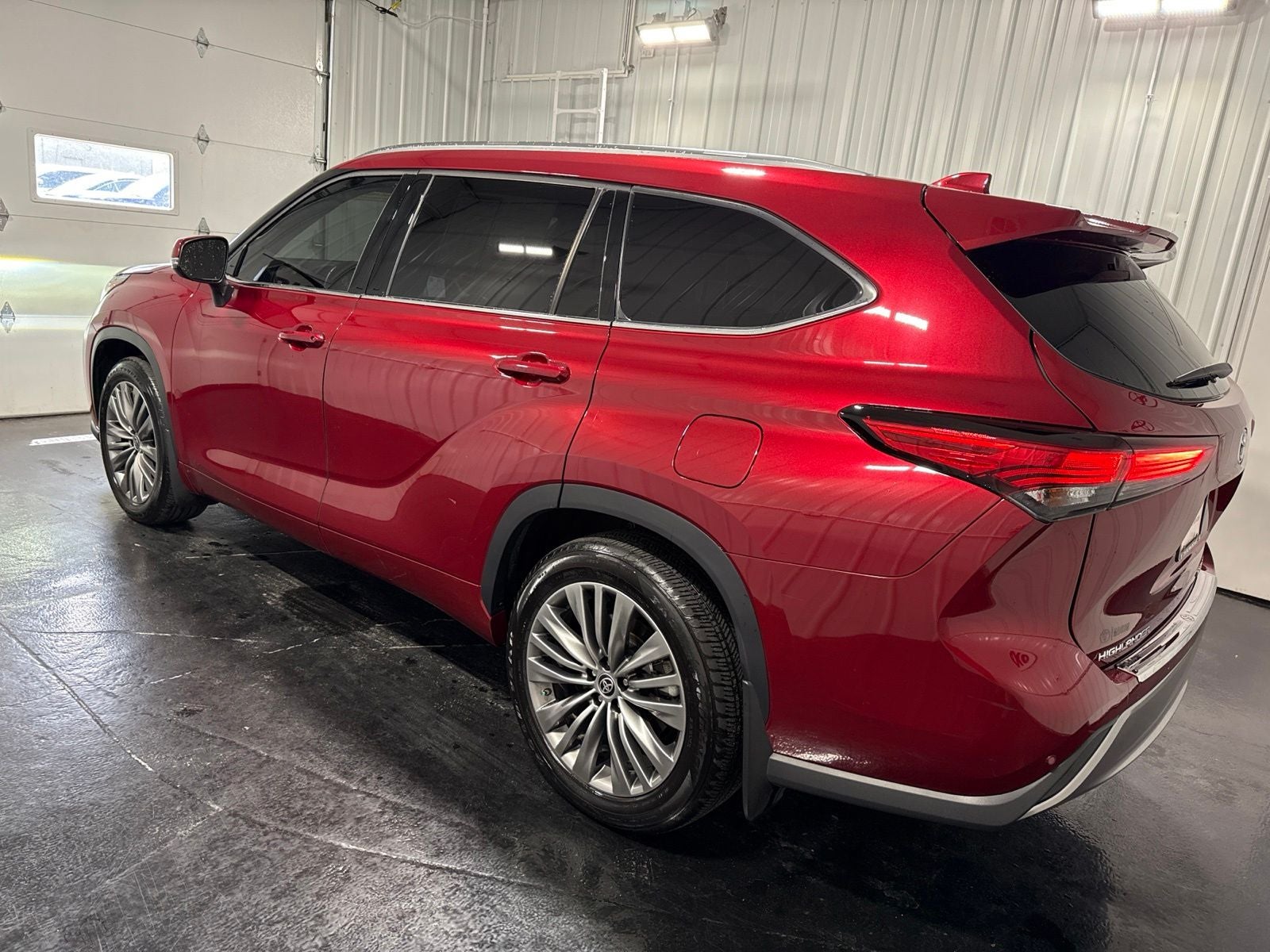 2021 Toyota Highlander Platinum