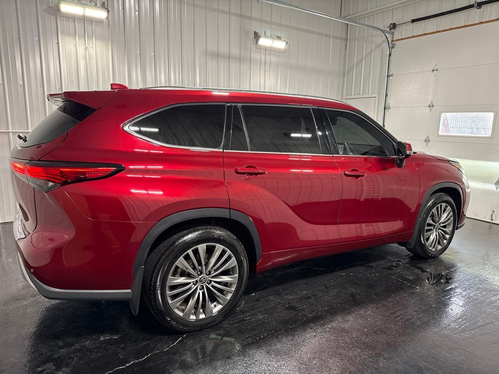 2021 Toyota Highlander Platinum