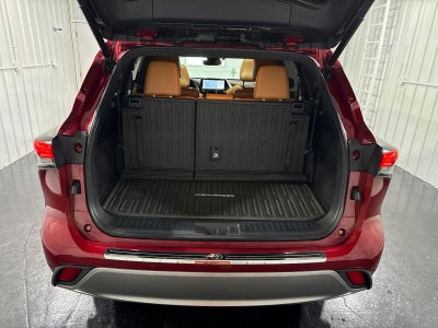 2021 Toyota Highlander Platinum