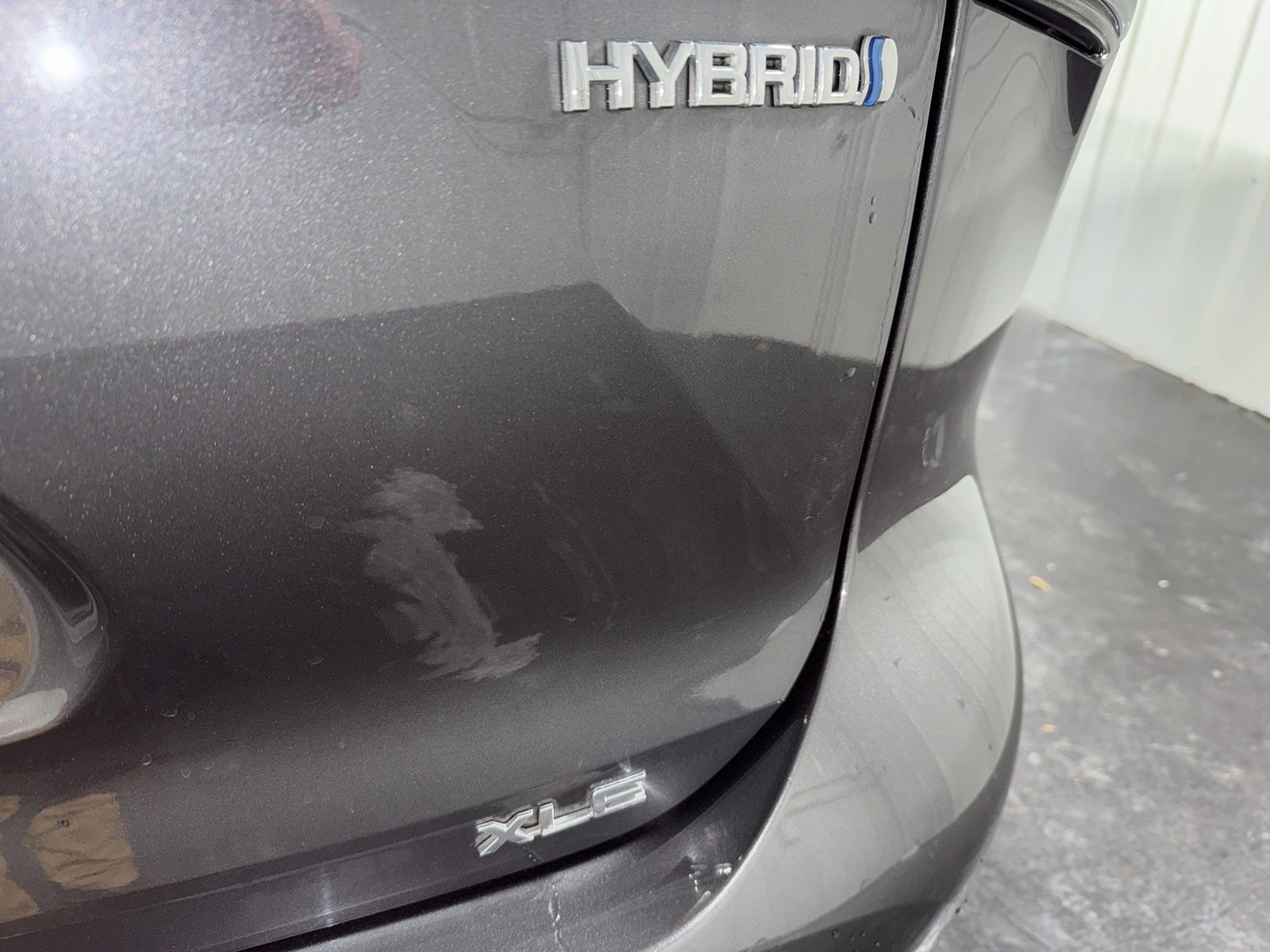 2022 Toyota Highlander Hybrid XLE