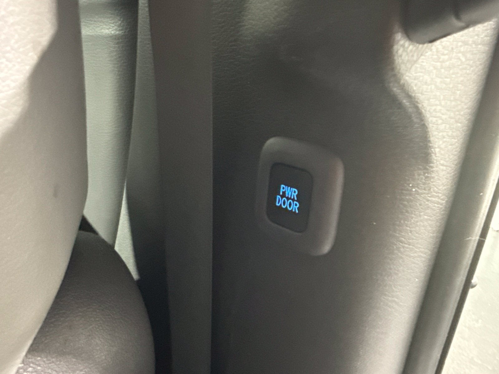 2021 Toyota Sienna XLE 7 Passenger