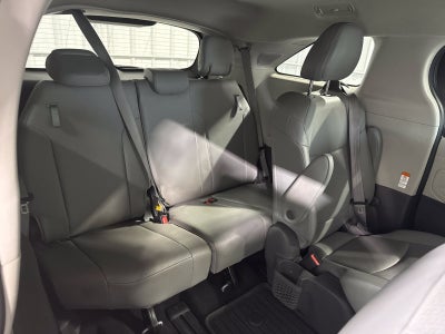 2021 Toyota Sienna XLE 7 Passenger