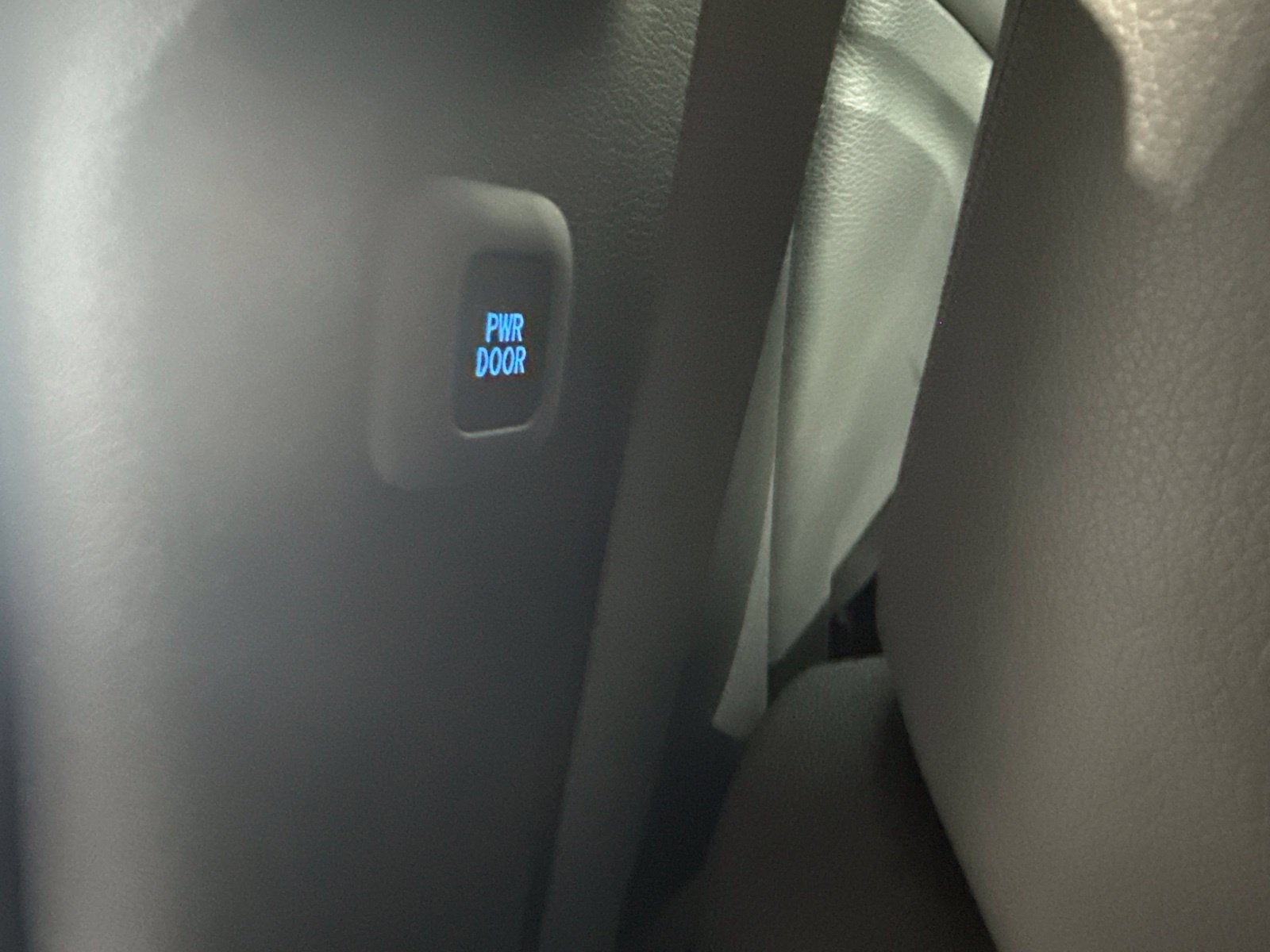 2021 Toyota Sienna XLE 7 Passenger