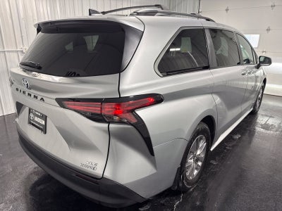 2021 Toyota Sienna XLE 7 Passenger
