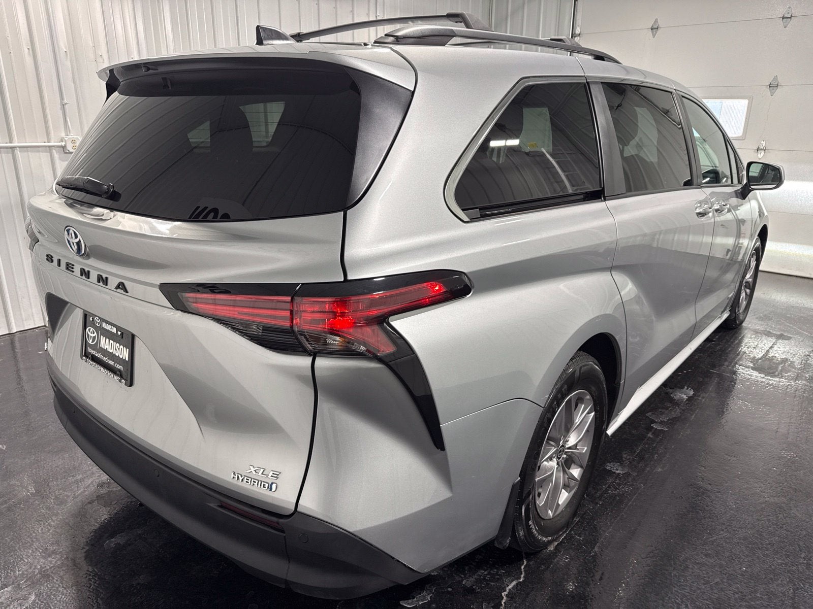 2021 Toyota Sienna XLE 7 Passenger