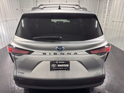2021 Toyota Sienna XLE 7 Passenger