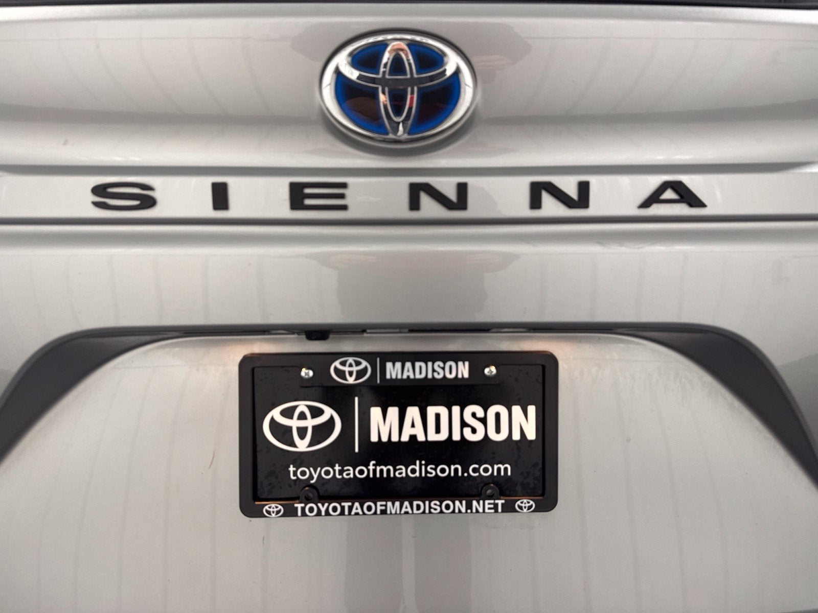 2021 Toyota Sienna XLE 7 Passenger