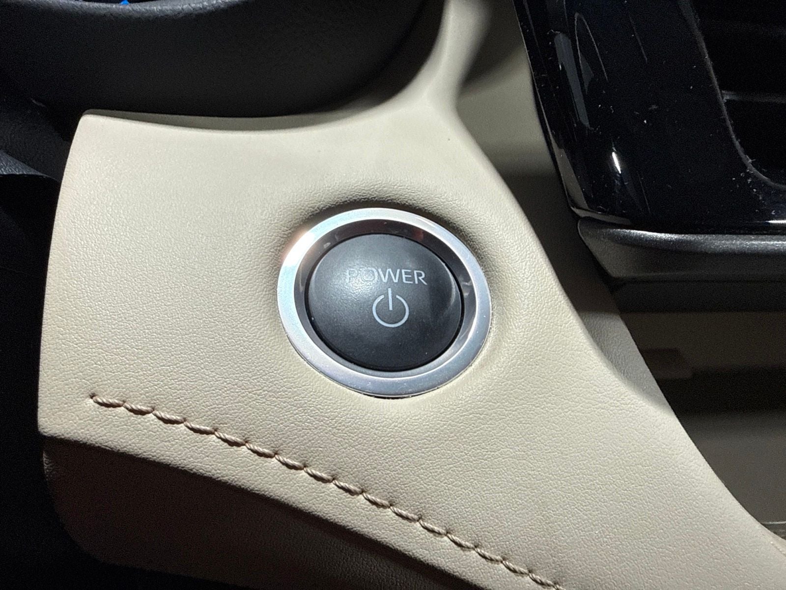2024 Toyota Highlander Hybrid XLE