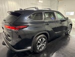 2024 Toyota Highlander Hybrid XLE