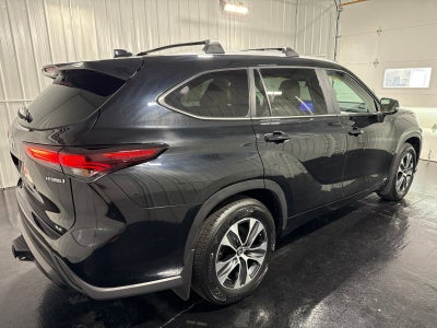 2024 Toyota Highlander Hybrid XLE