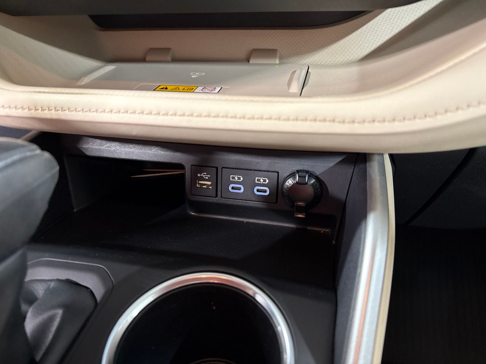 2024 Toyota Highlander Hybrid XLE