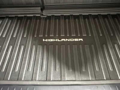 2024 Toyota Highlander Hybrid XLE