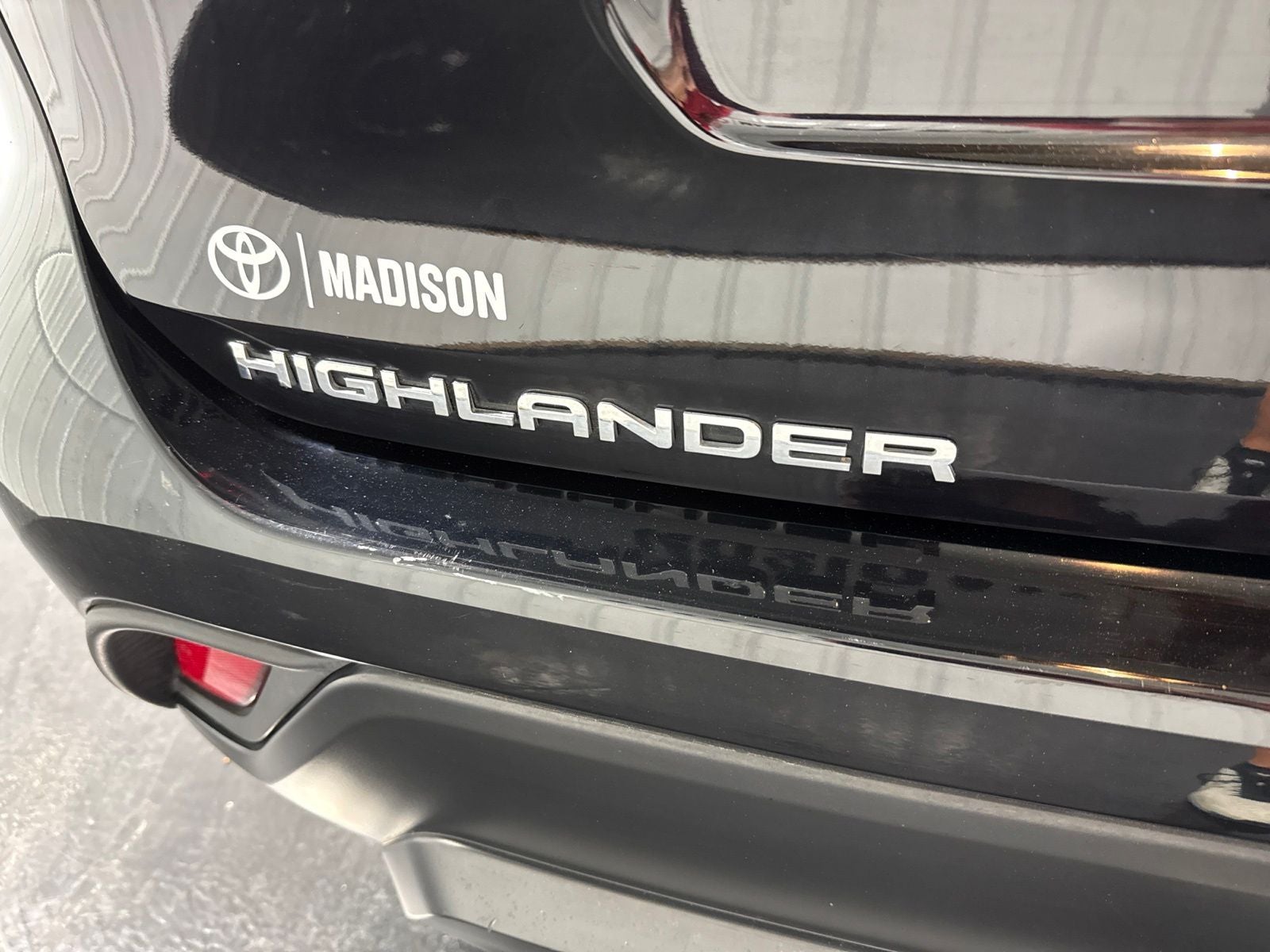2024 Toyota Highlander Hybrid XLE