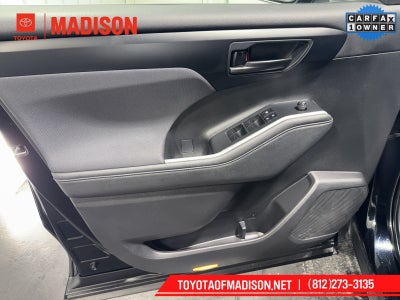 2023 Toyota Highlander LE