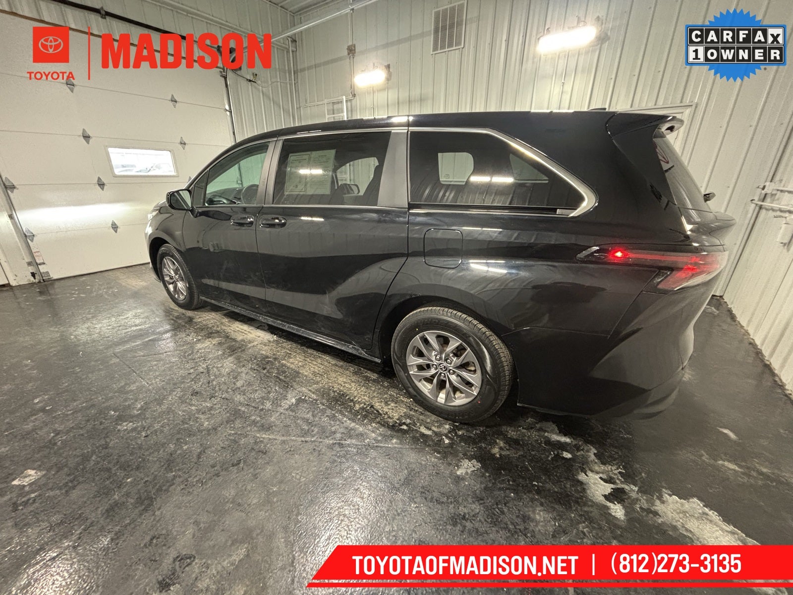 2024 Toyota Sienna LE 8 Passenger
