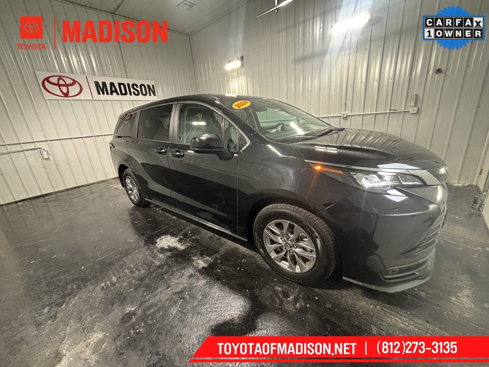 2024 Toyota Sienna LE 8 Passenger