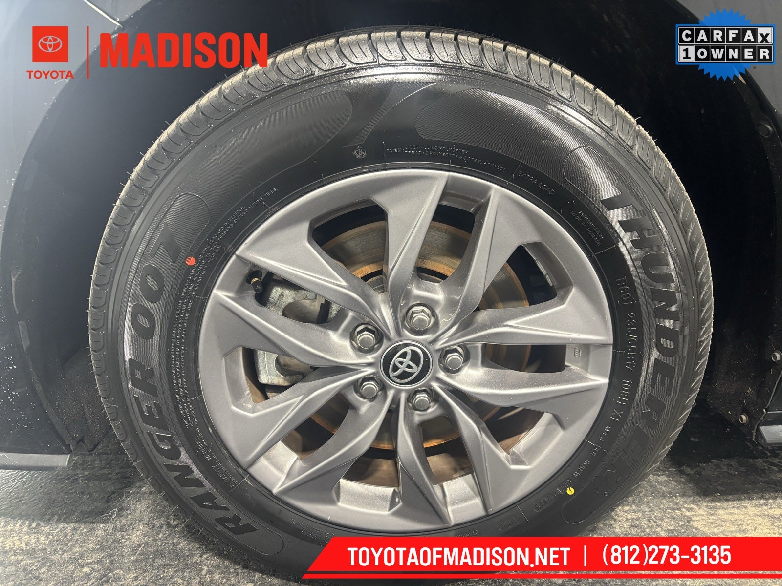 2024 Toyota Sienna LE 8 Passenger