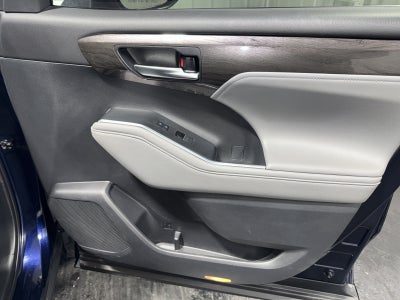 2021 Toyota Highlander Hybrid Limited