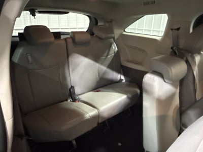 2024 Toyota Sienna XLE 8 Passenger
